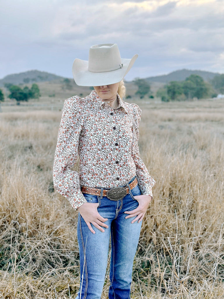 Leigh Devine